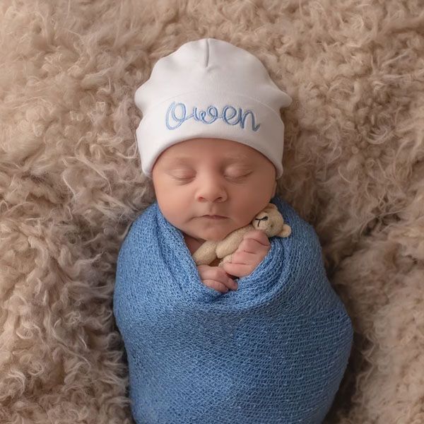 Personalized Embroidered Baby hat UncommonCreation